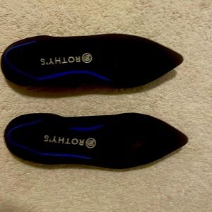 Rothy’s “Point”